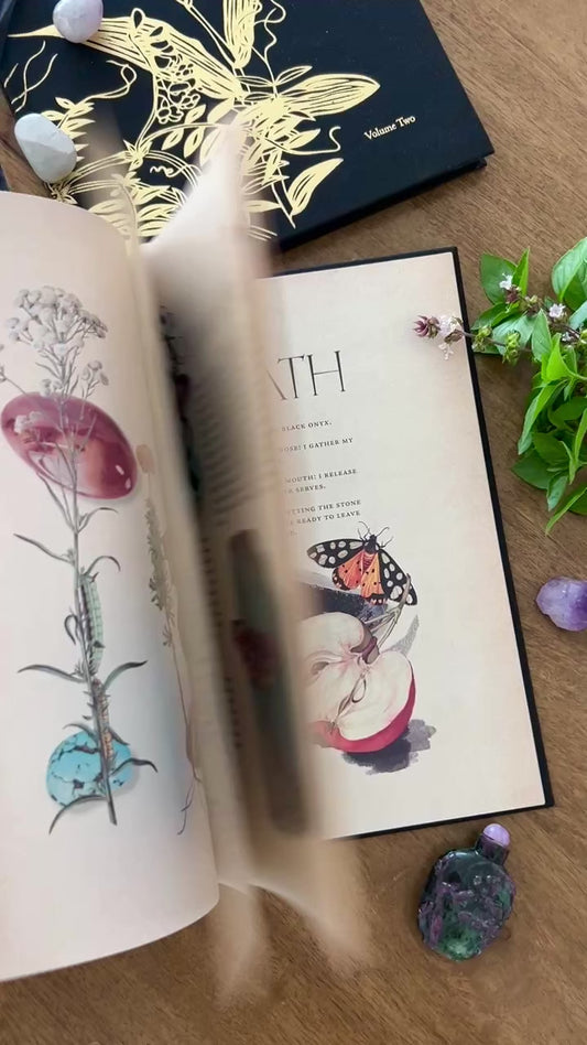 The Secret Grimoire of Plant and Crystal Magic - Volume 01